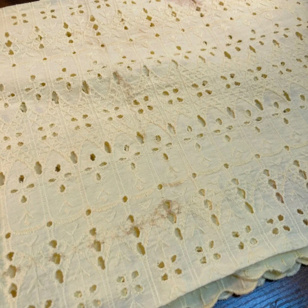 Eyelet Lace Dresser Scarves Cream Scalloped Edge Linens Set of 2 Vintage